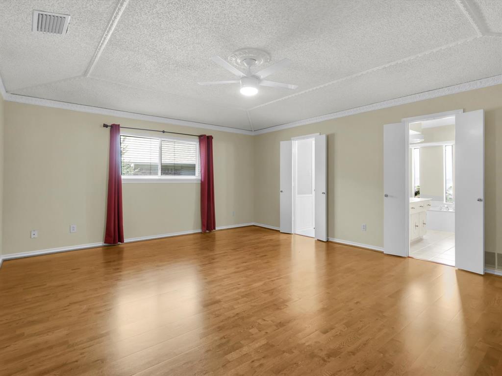 9206 Clover Valley Drive