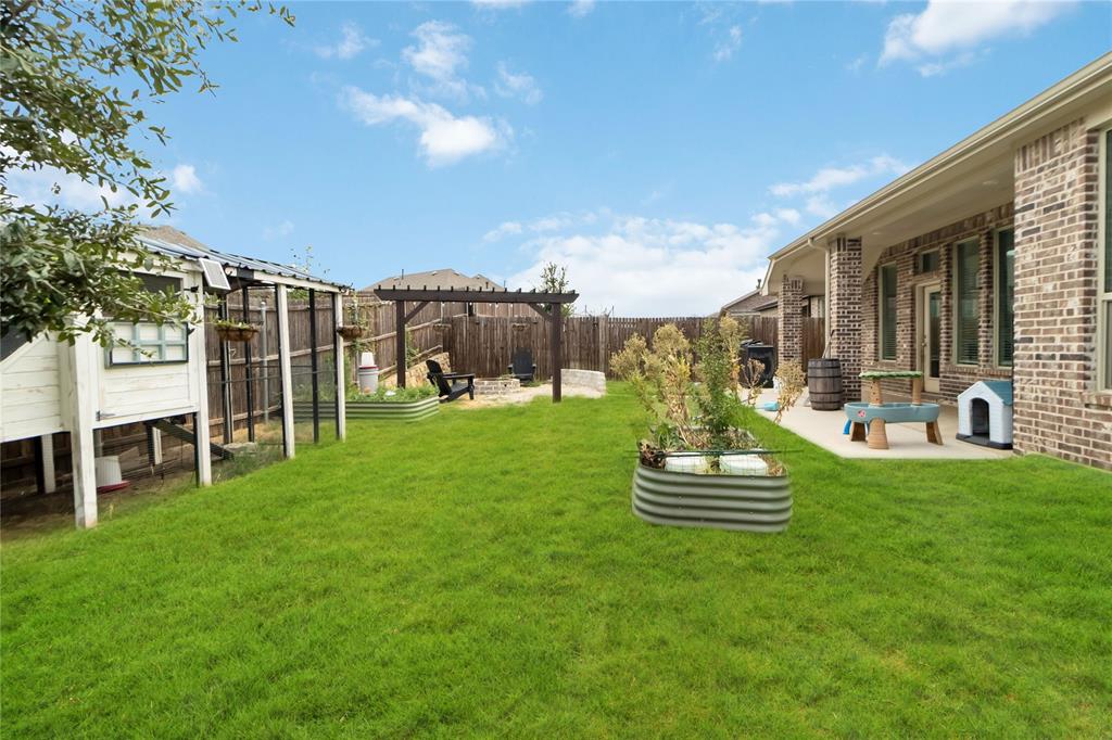 Northlake Estates - Residential Lease