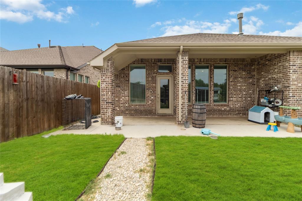 Northlake Estates - Residential Lease