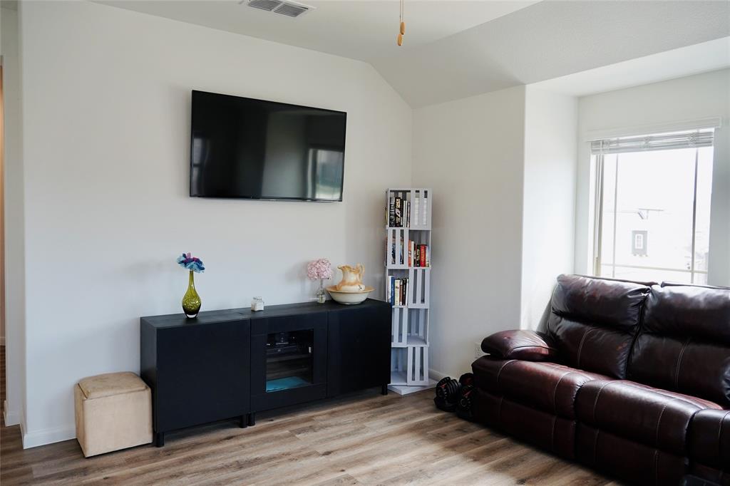 Green Mdws Ph 1b - Residential Lease