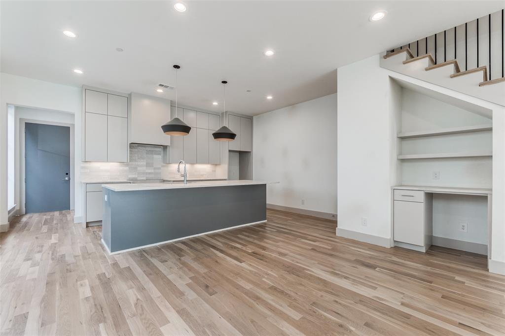 3318 Rosedale Avenue