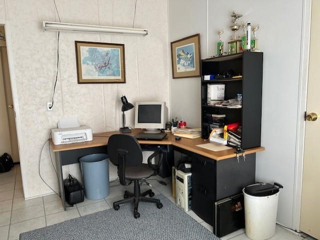 HOLBROOK ACRES - Residential