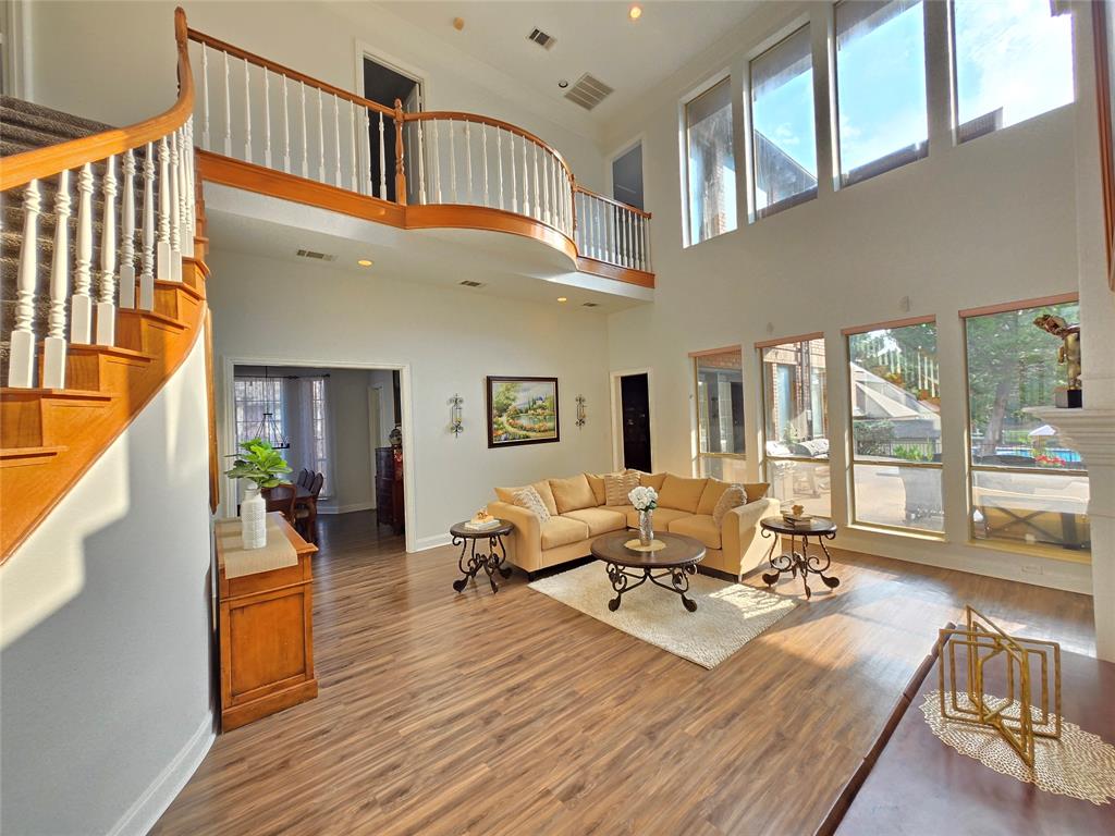 5205 Vicksburg Drive