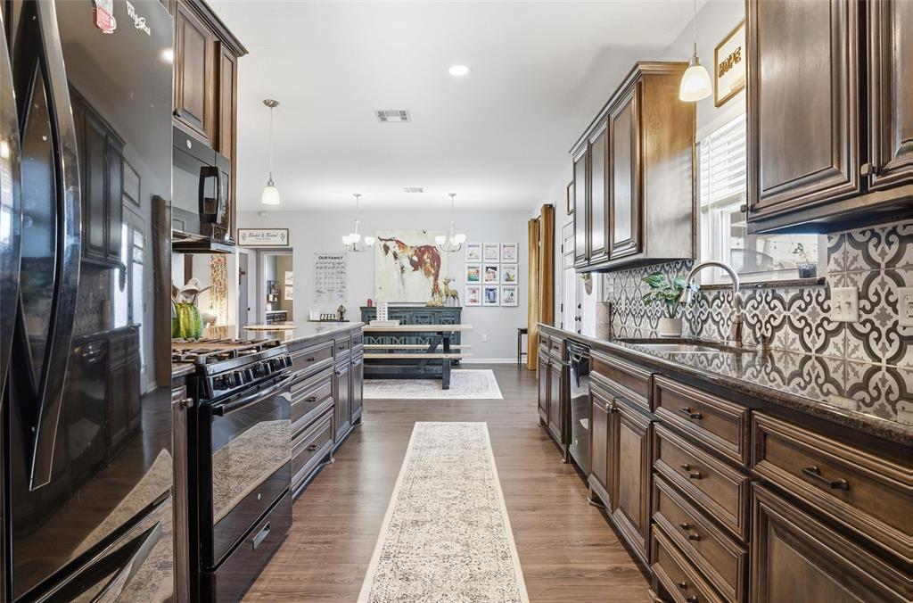 Macjewett - Residential