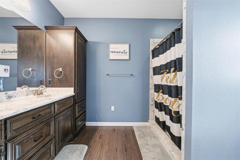 Macjewett - Residential