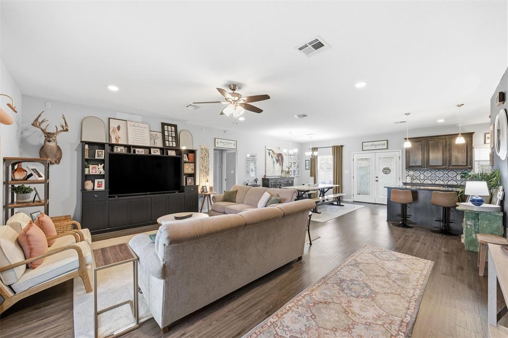 Macjewett - Residential