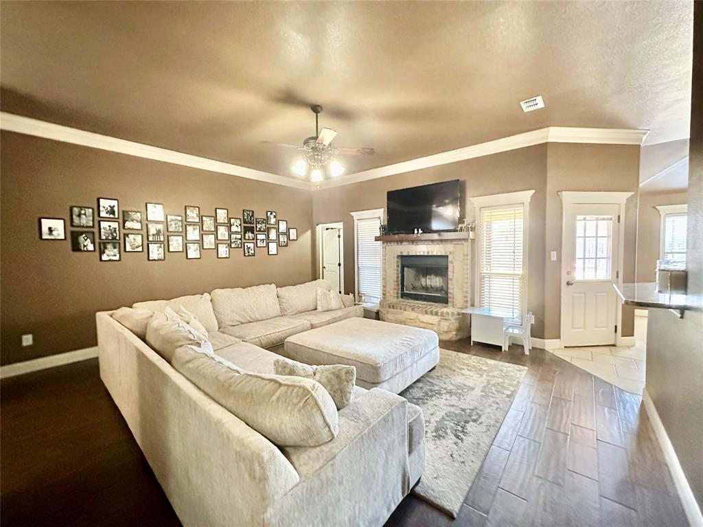 5141 Yellowstone Trail