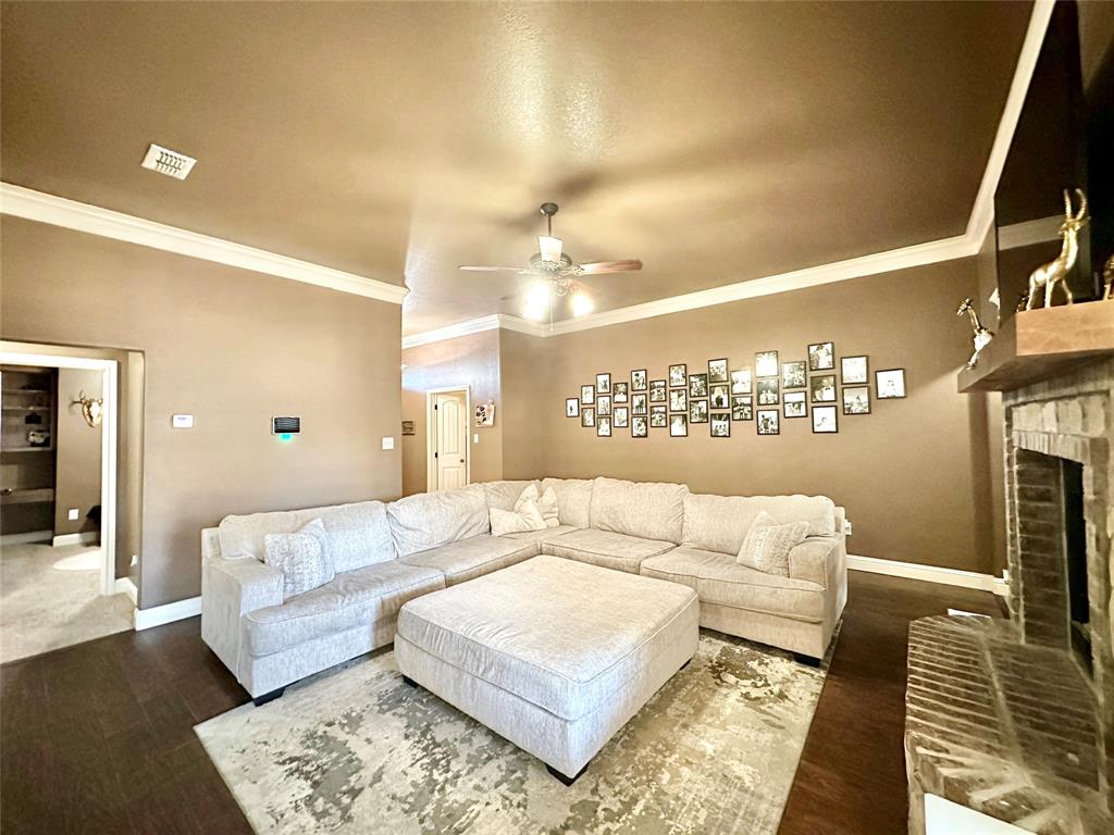 5141 Yellowstone Trail