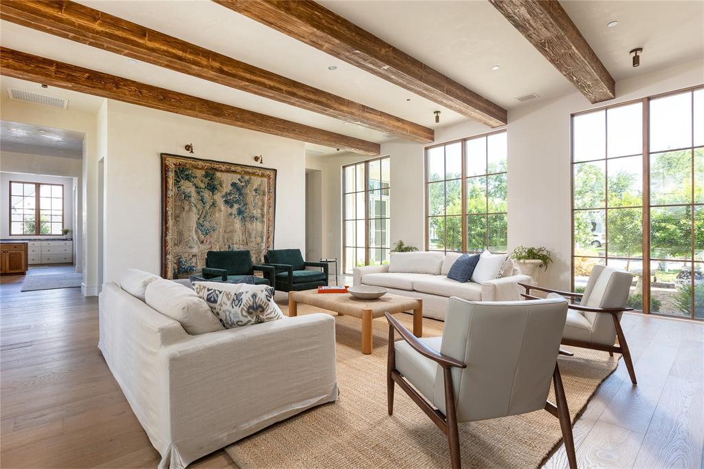 5609 Ursula Lane