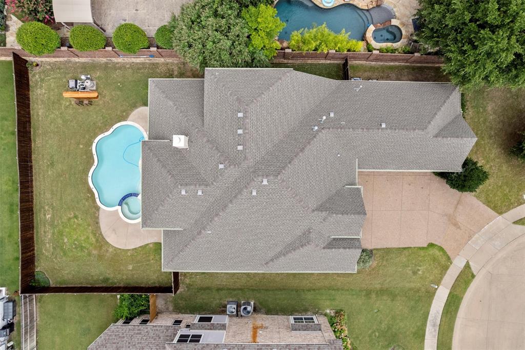 2610 Meadow Ridge Drive