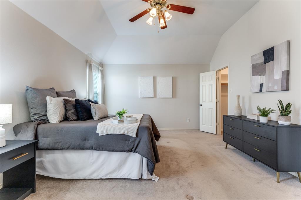 Wilshire Valley - Residential