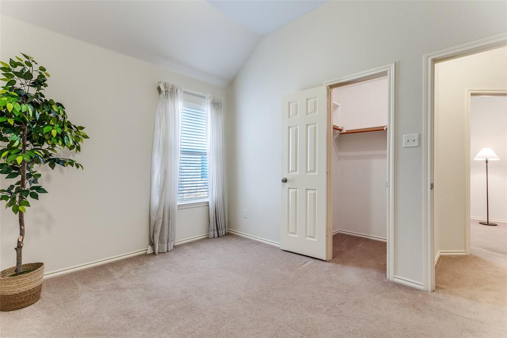 Wilshire Valley - Residential