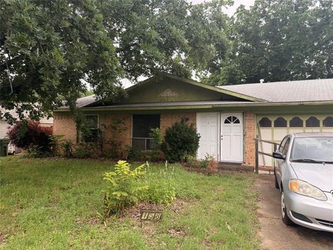 158 Centennial Drive Lewisville TX 75067