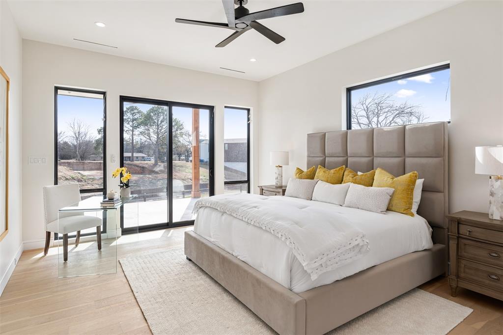 Mantle Manors - Residential