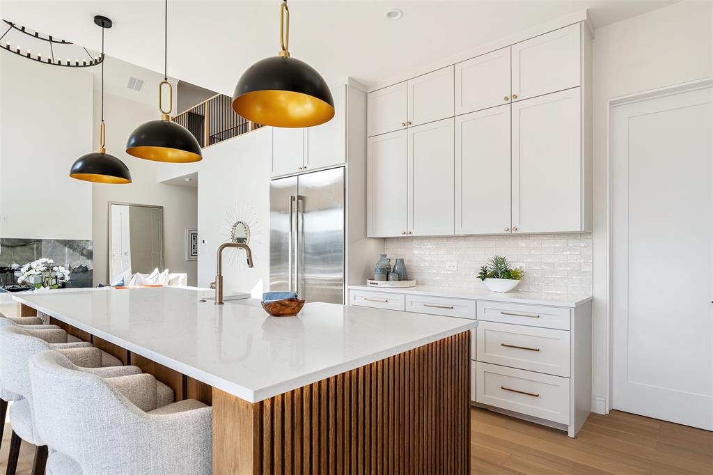 Mantle Manors - Residential