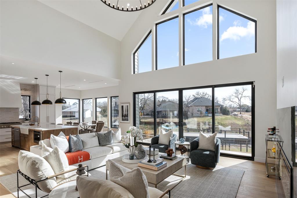 Mantle Manors - Residential