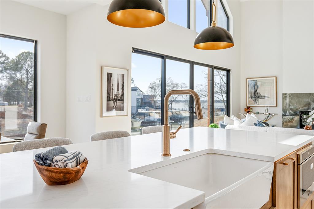 Mantle Manors - Residential