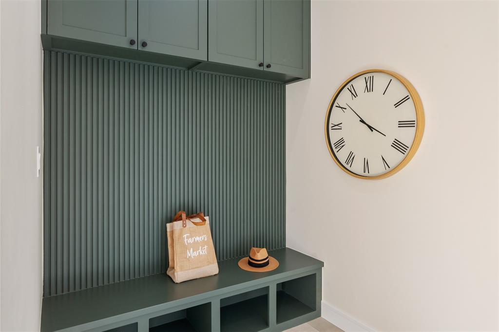 Mantle Manors - Residential