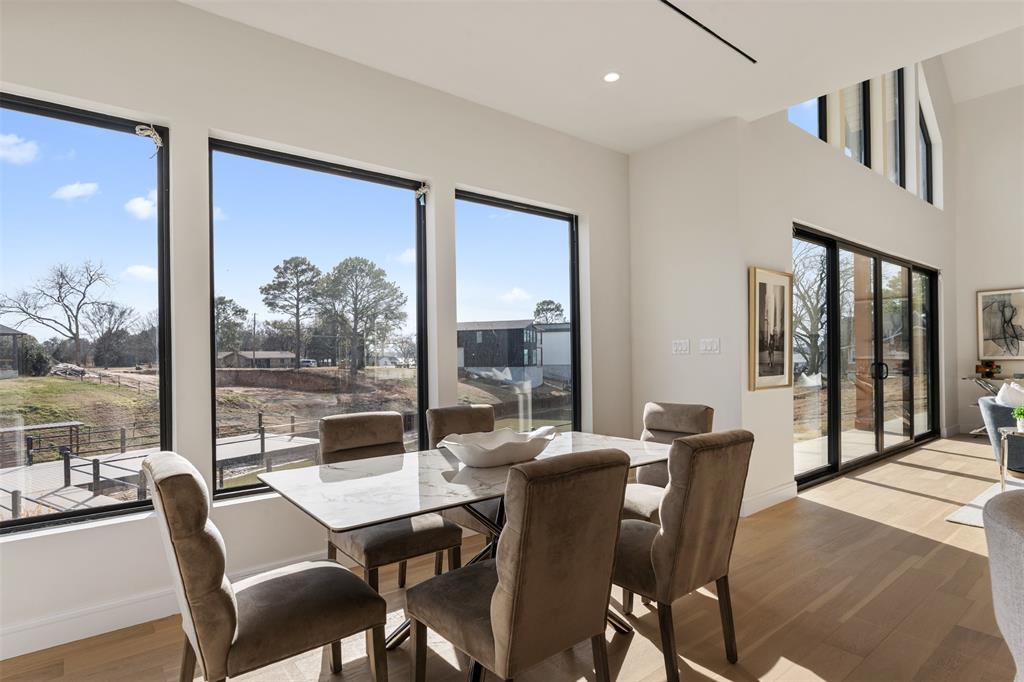 Mantle Manors - Residential