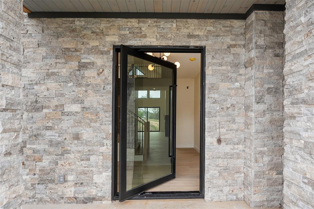 Mantle Manors - Residential