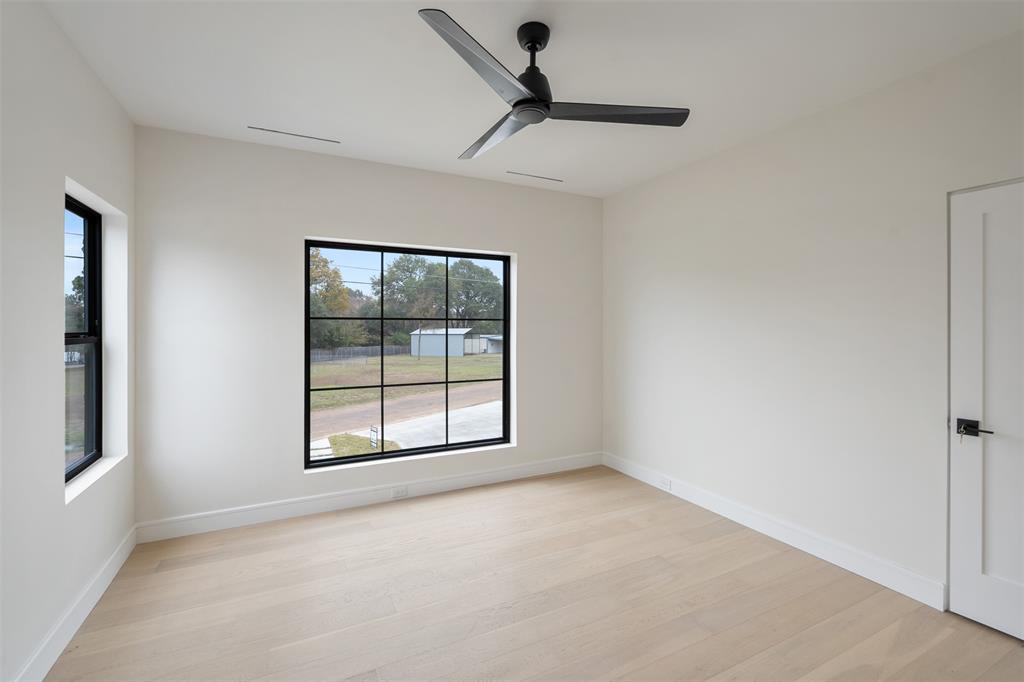 Mantle Manors - Residential