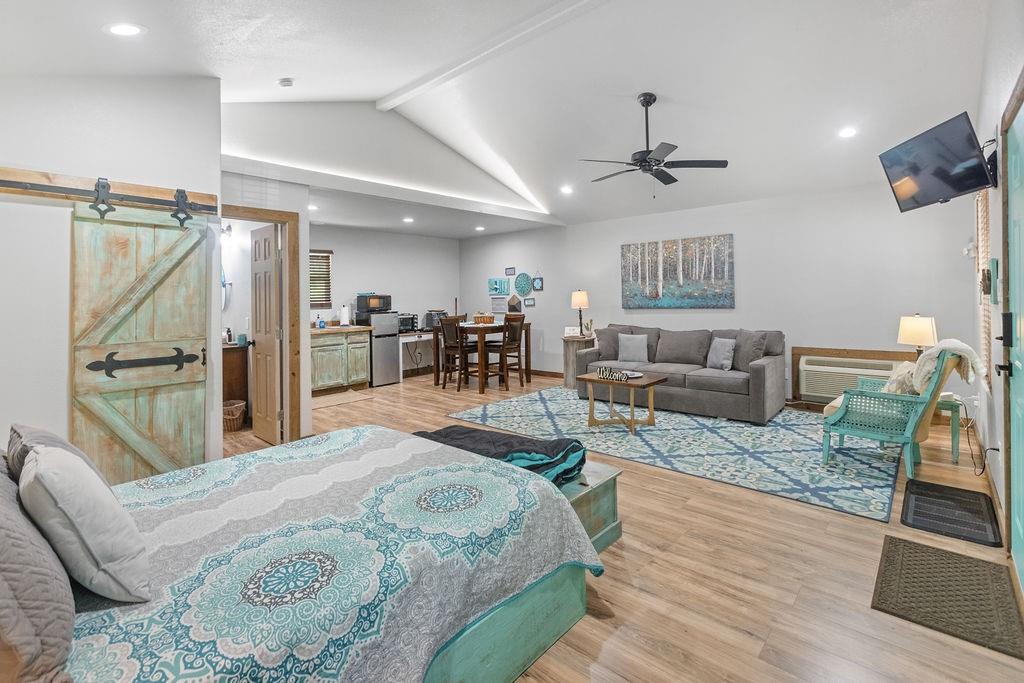 Sherwood Shores - Residential