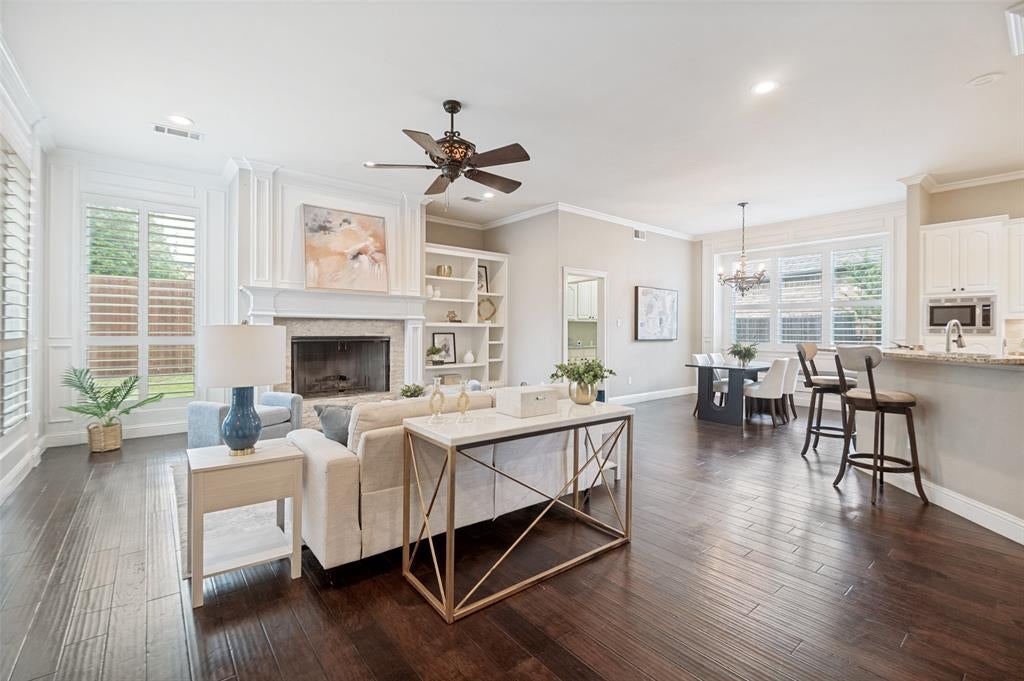 3118 Woodland Heights Circle