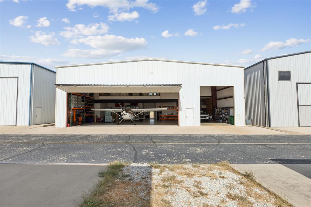 771 Aviator Drive