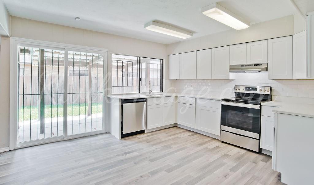 8528 Van Pelt Drive