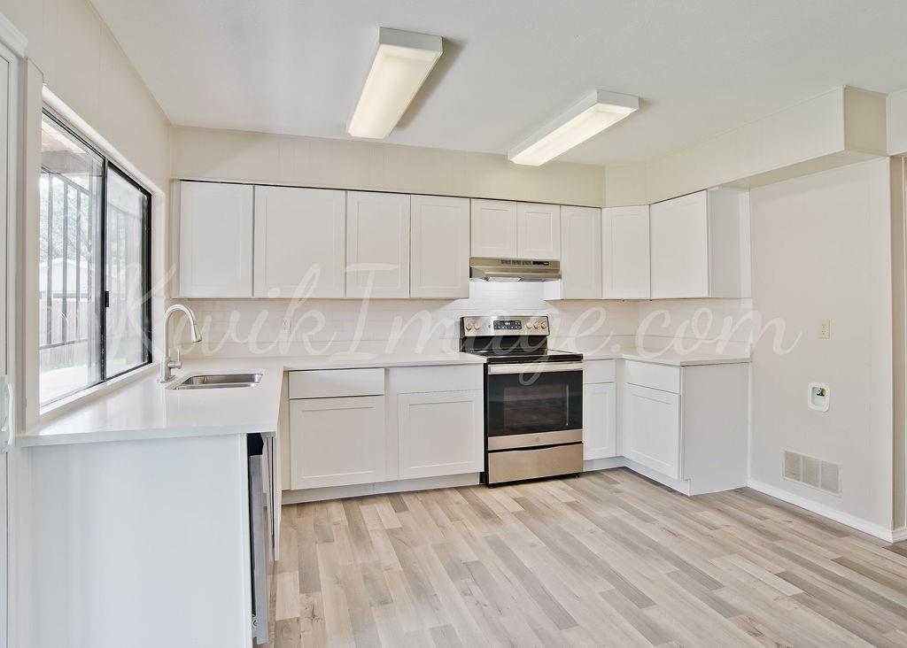 8528 Van Pelt Drive