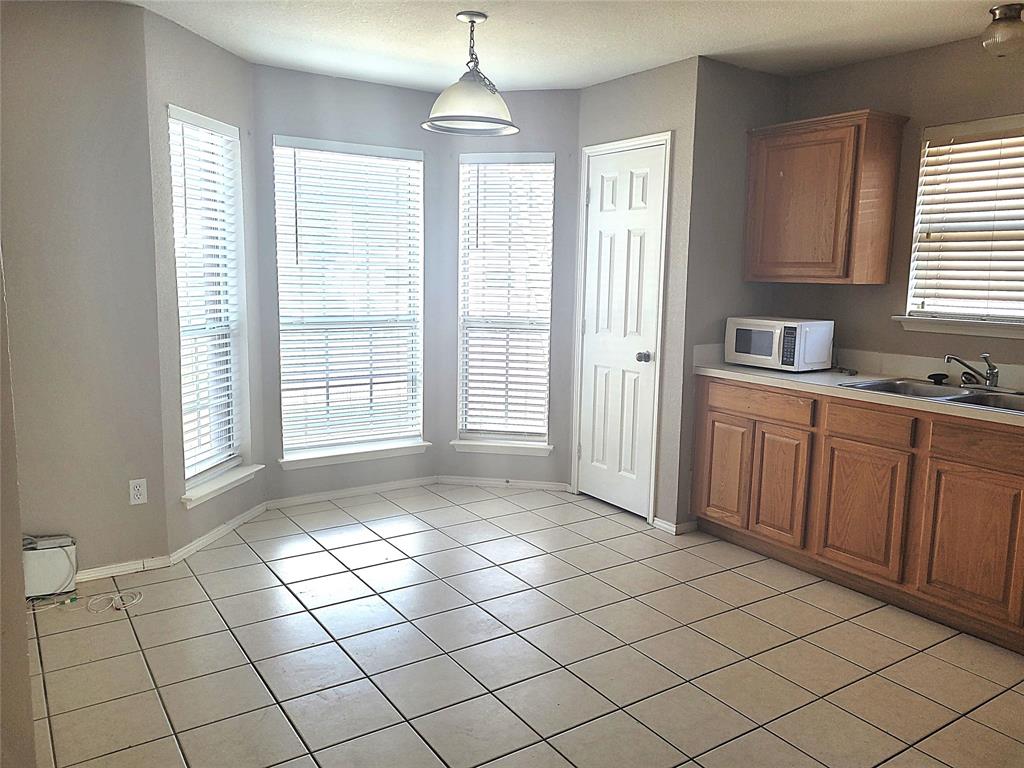 Photo of 7545 Diamond Springs Trail, Fort Worth, TX 76123 (MLS # 21387560)