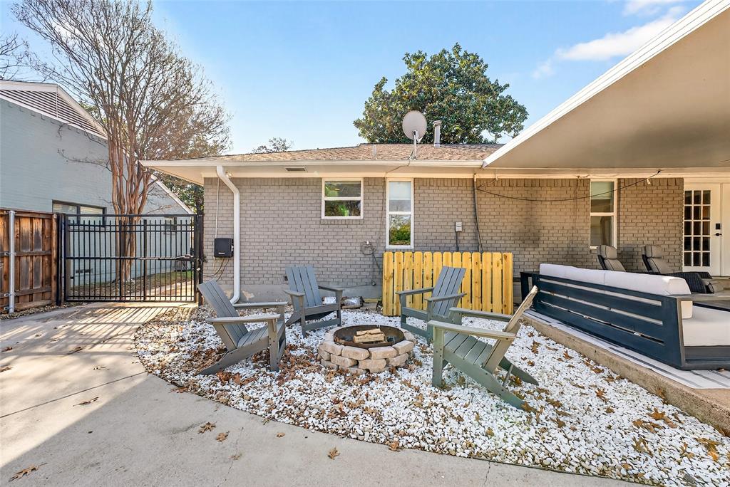 Caruth Meadows - Residential