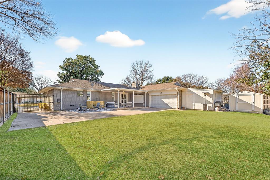 Caruth Meadows - Residential