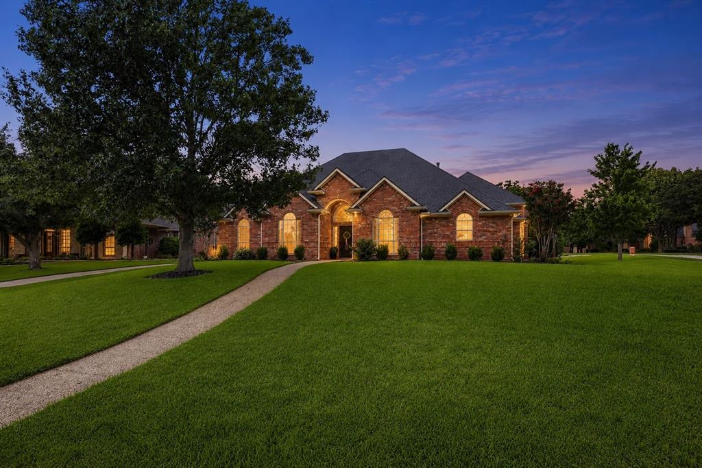 953 Monarch Way