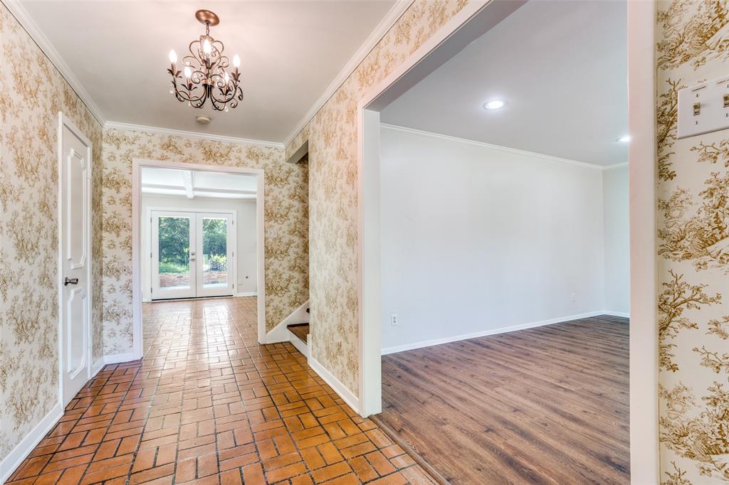 10534 Royal Springs Drive