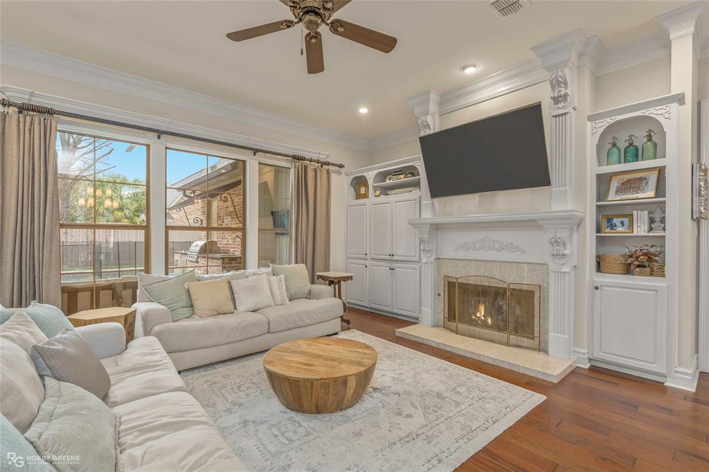 Oak Alley - Residential