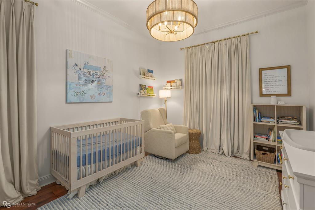 Oak Alley - Residential