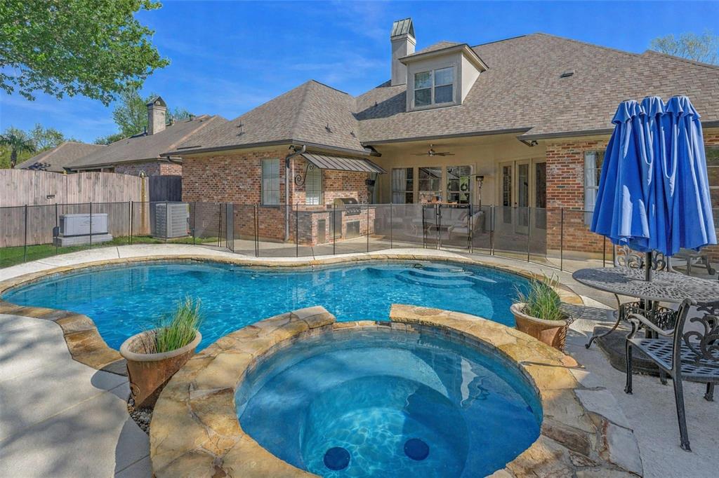 Oak Alley - Residential