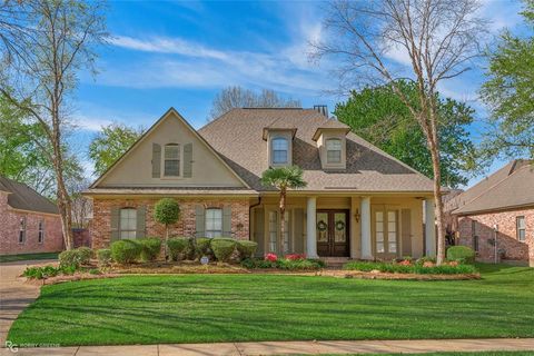 Photo of 102 Chesterton Court, Bossier City, LA 71111 (MLS # 21208617)