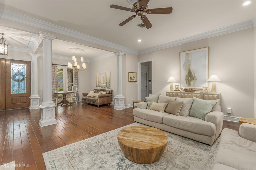 Oak Alley - Residential