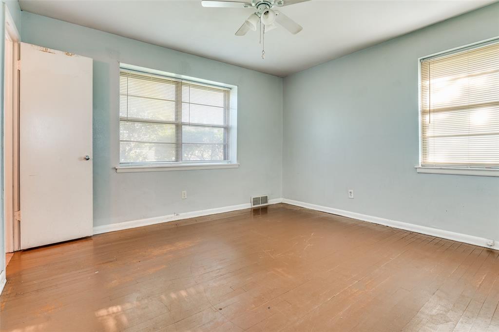 Cliff-Teen Place - Residential