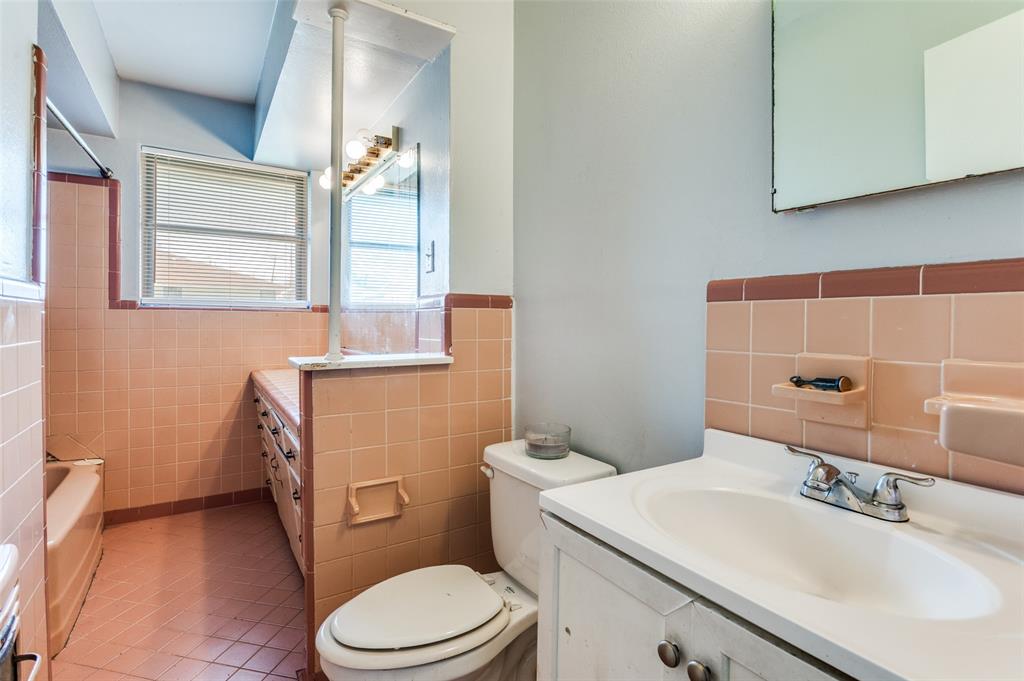 Cliff-Teen Place - Residential