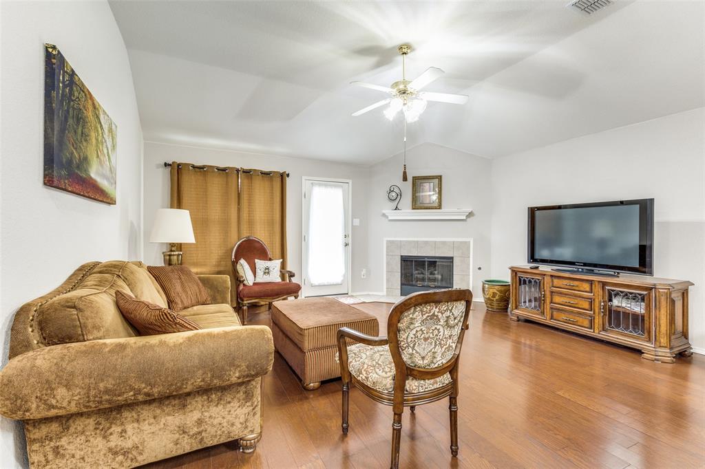 Villages Of Woodland Spgs - Residential Lease