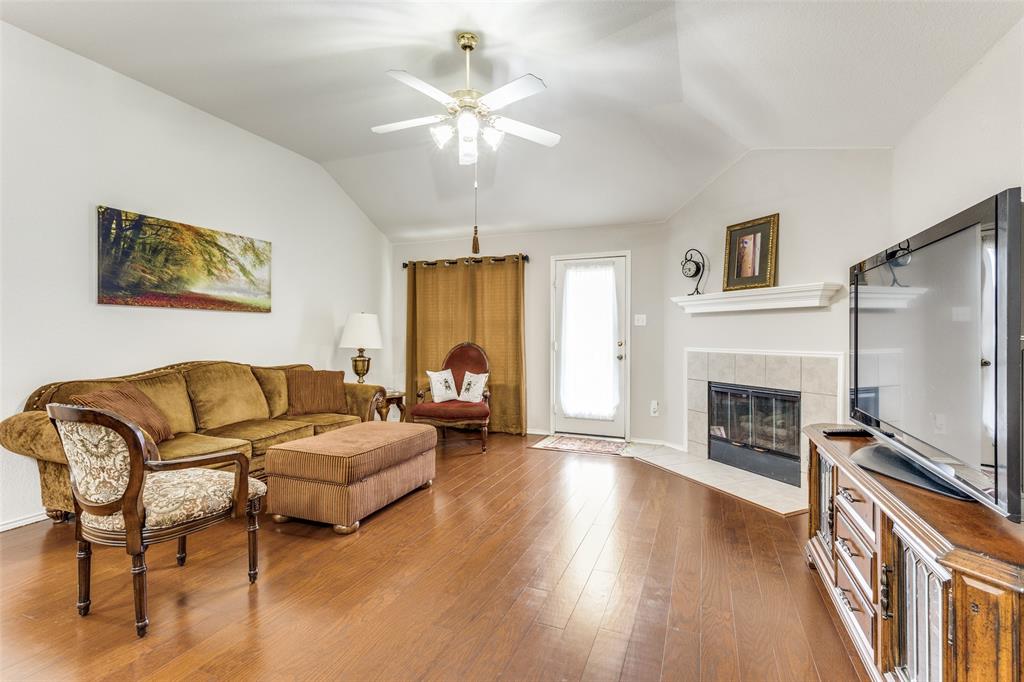 Villages Of Woodland Spgs - Residential Lease