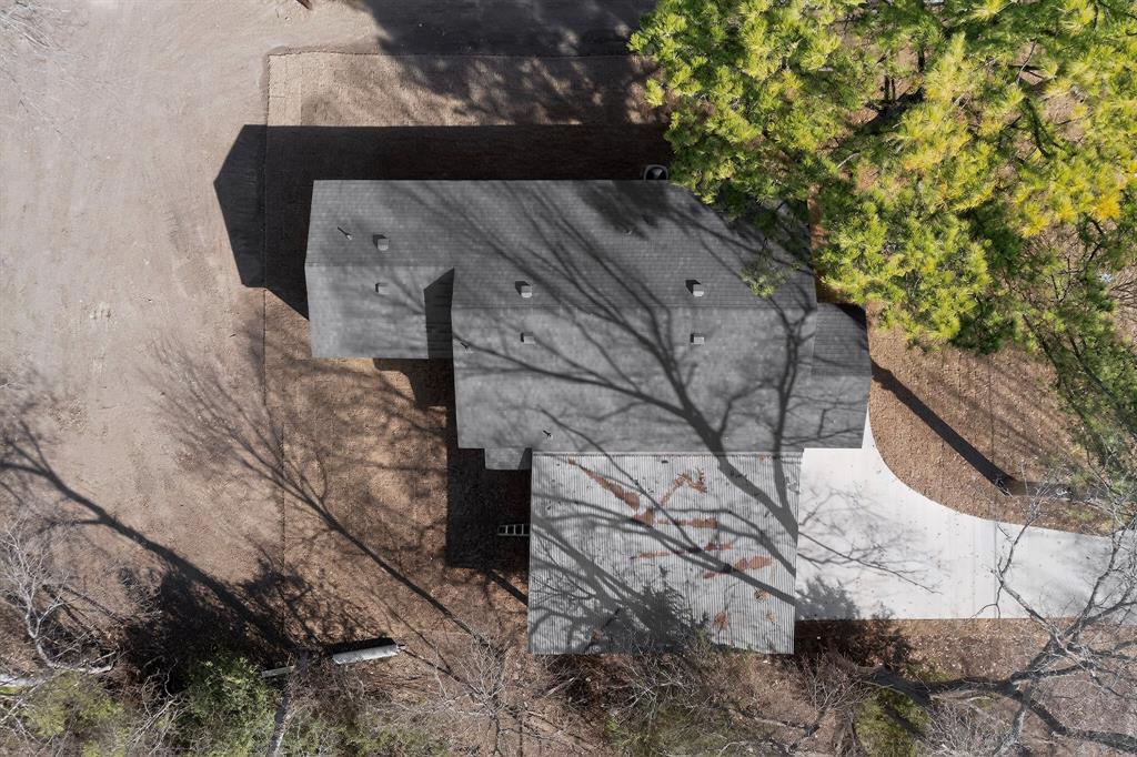 912 Netherland Drive