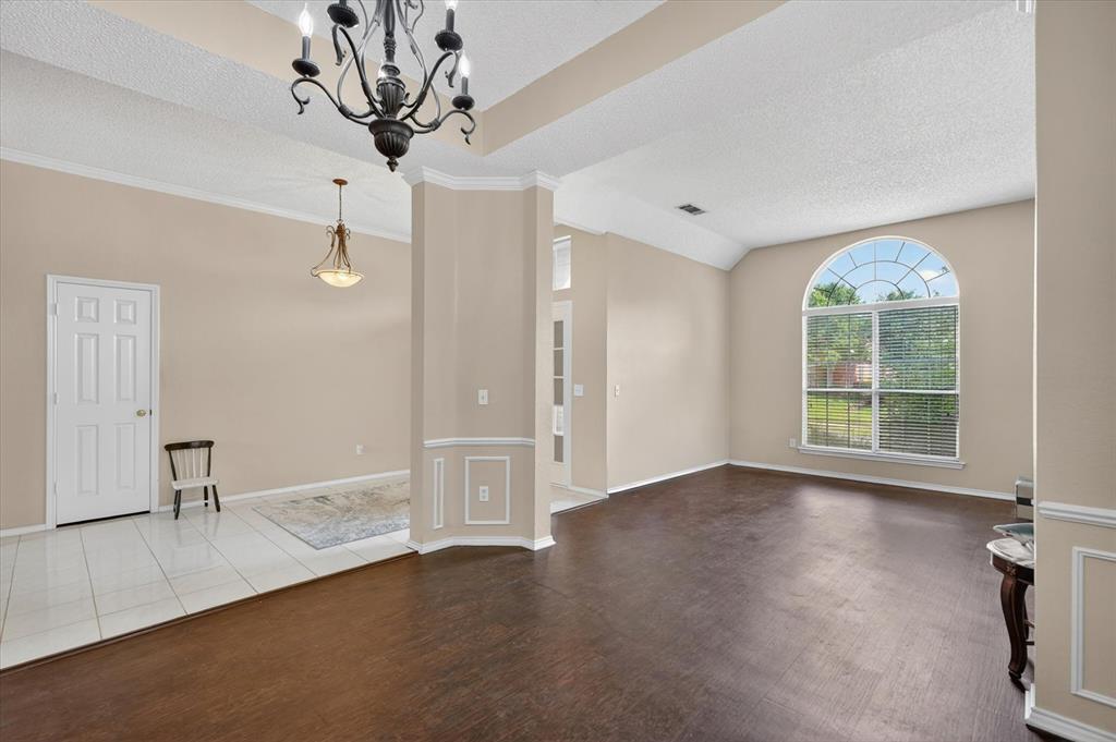 10216 Napa Valley Drive