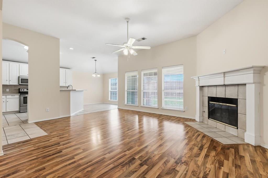 Cypress Point Estate Ph V - Residential Lease