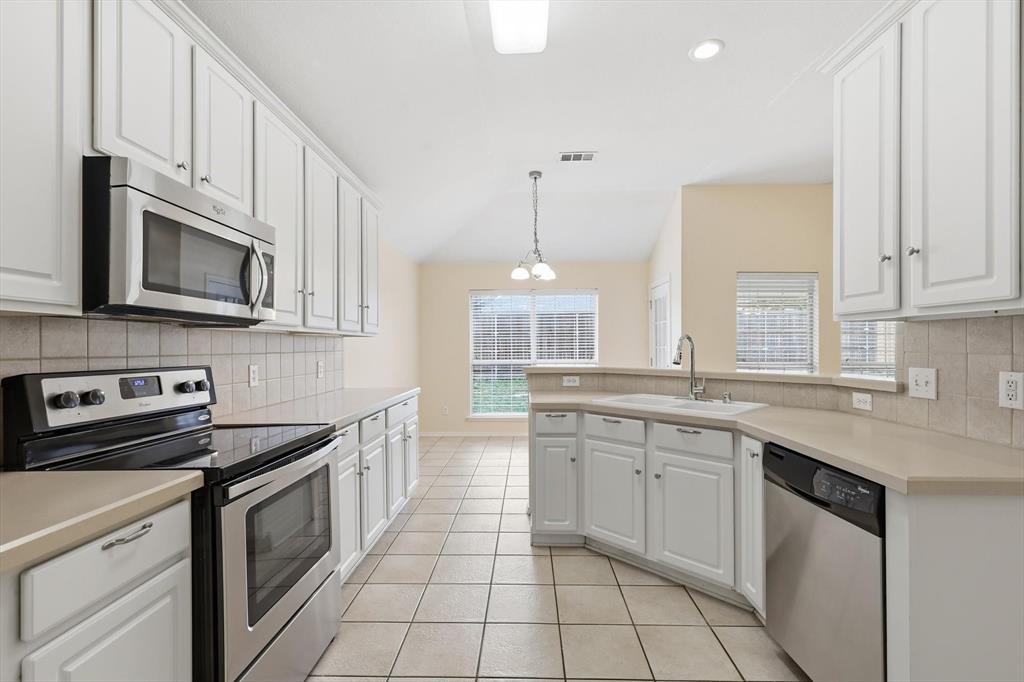 Cypress Point Estate Ph V - Residential Lease