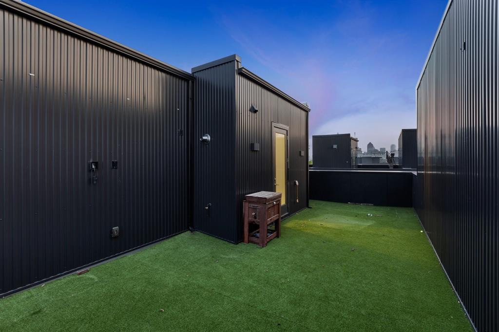 Drayton Court - Residential