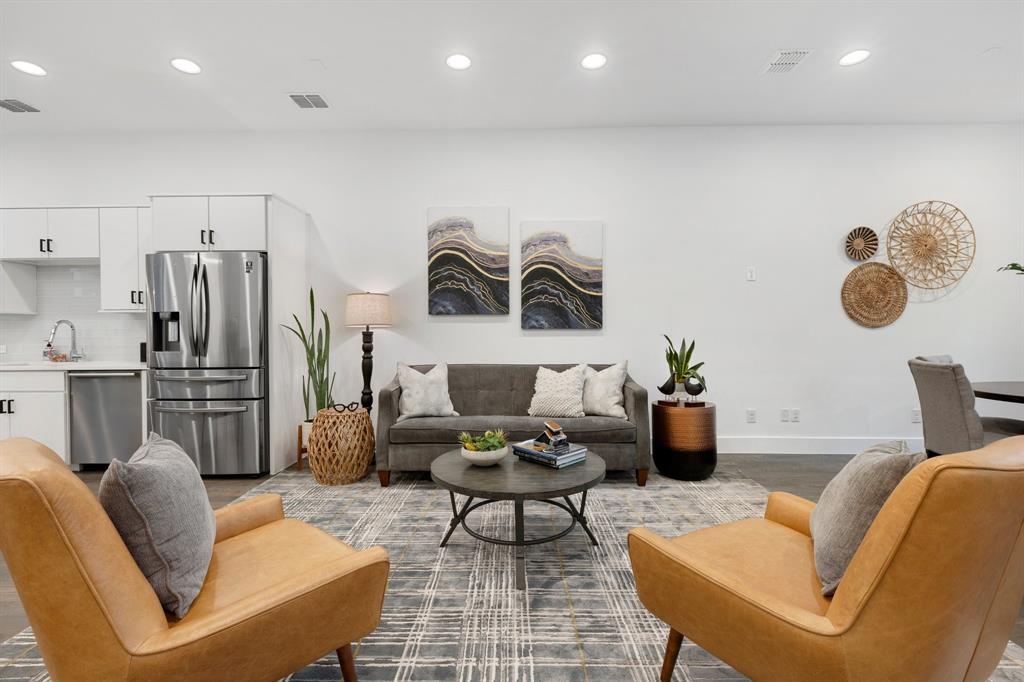 Drayton Court - Residential